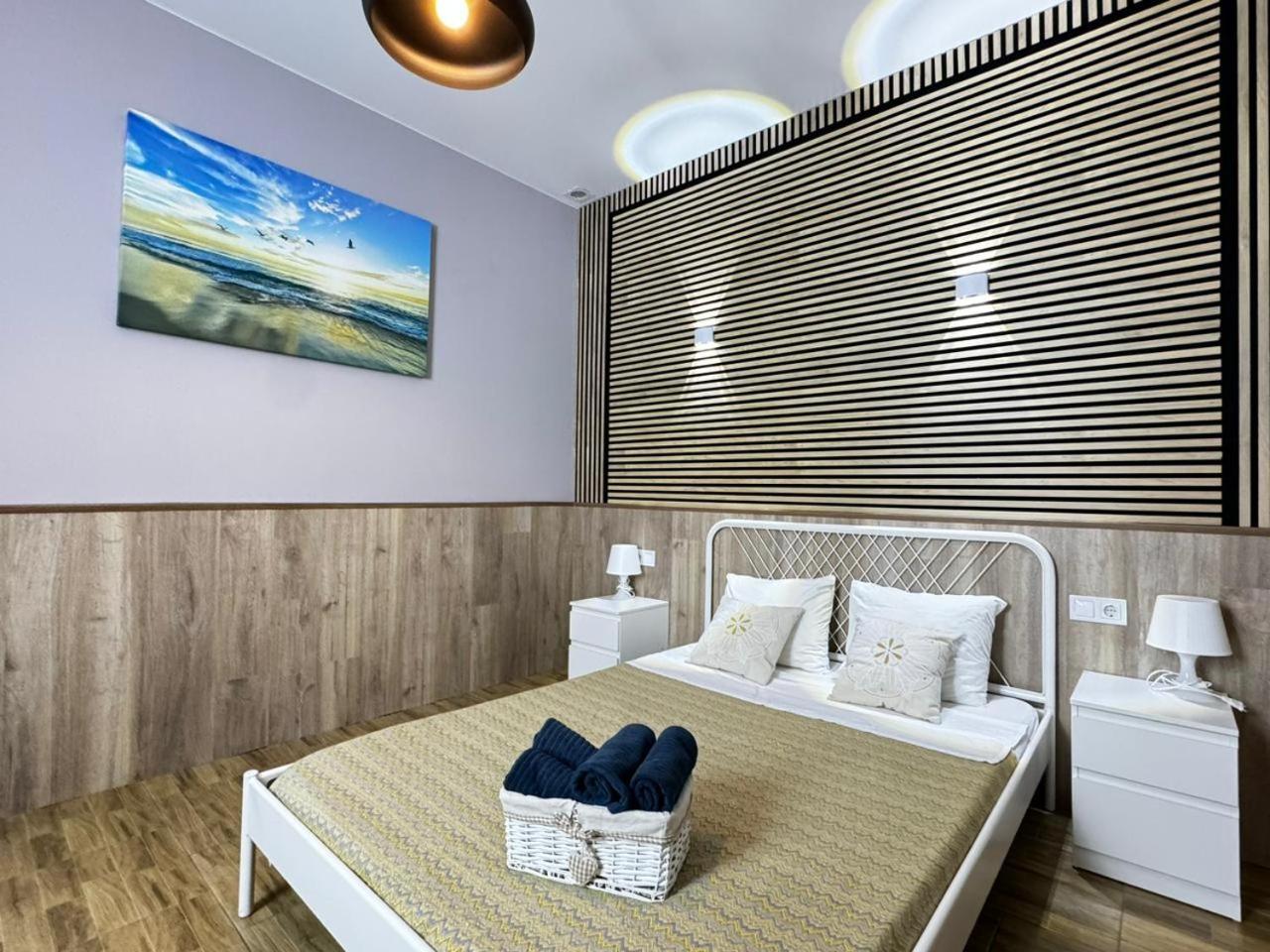 Salom 5 Apartment *