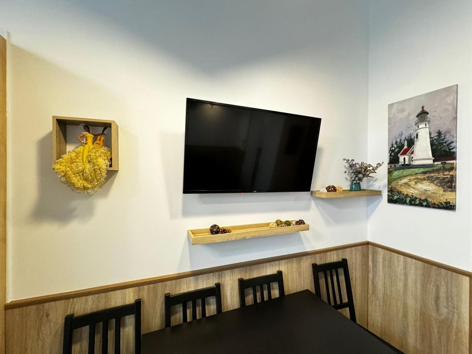 Apartment Salom 5 *